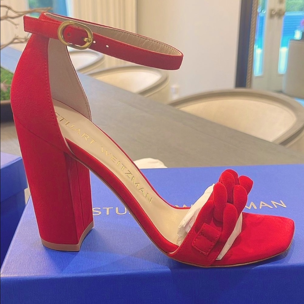 Stuart Weitzman Amelina block 100 chain sandal